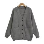 Damen Strickjacke mit großzügigen Taschen und Knopfdetails R&B