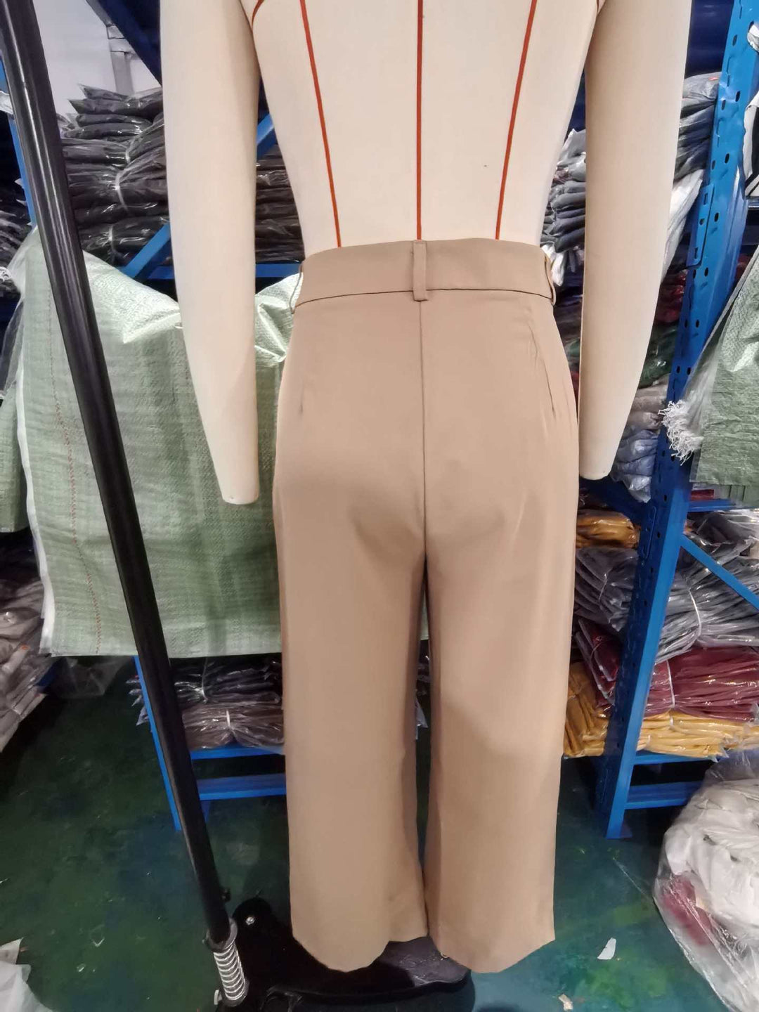 Damen weite Stoffhose R&B