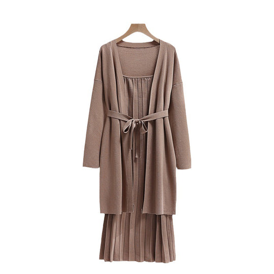 Damen elegantes und lässiges Strickkleid mit passender Strickjacke R&B