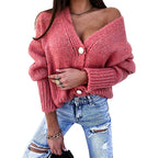 Damen Kuscheliger Cardigan mit tiefem V-Ausschnitt und dekorativen Knöpfen R&B