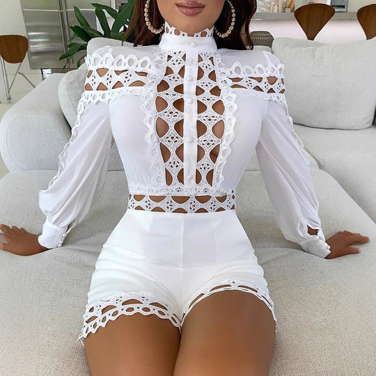 Damen Oberteil mit Cut-Outs und bezauberndem Spitzenborte R&B