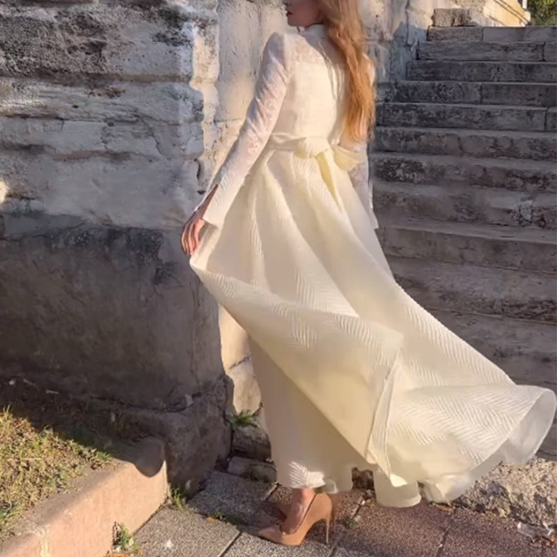 Damen Elegantes Maxikleid mit Spitzenärmeln und Taillengürtel R&B