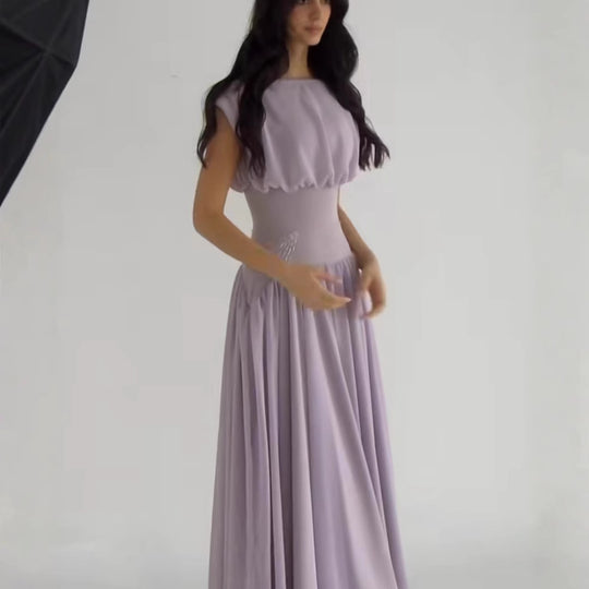 Damen Maxikleid mit eleganter Raffung und femininen Akzenten R&B