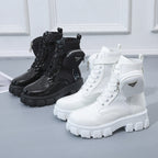 Damen Fashion Stiefel mit praktischer Taschen-Option und auffälliger Sohle R&B