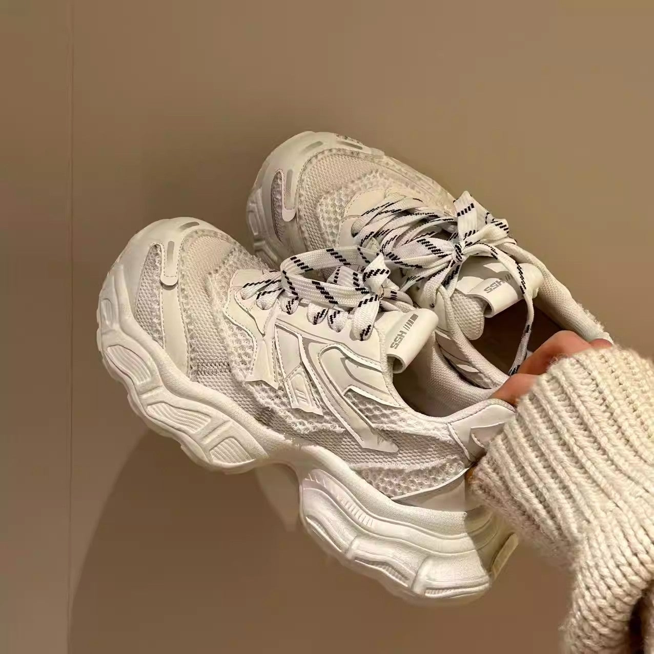 Damen Atmungsaktive Sport Sneakers mit innovativer Dämpfungstechnologie R&B