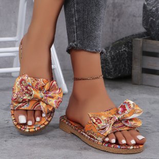 Damen komfortable und elegante Pantoletten mit floralem Muster R&B