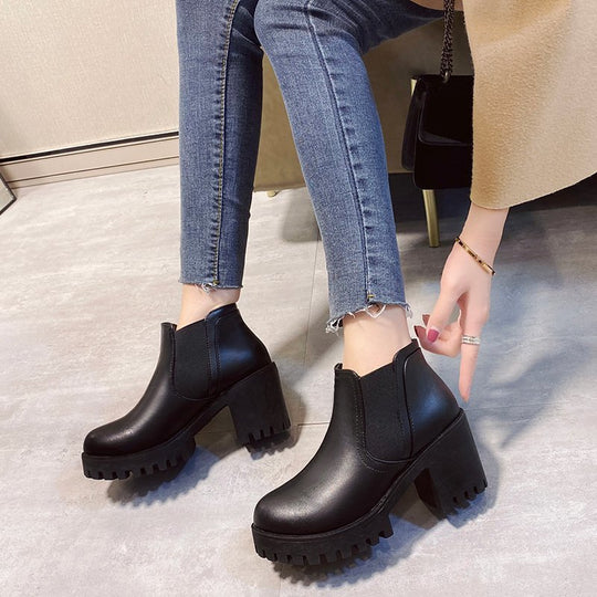 Damen Chunky Chelsea Boots mit robustem Profil und elastischen Einsätzen R&B