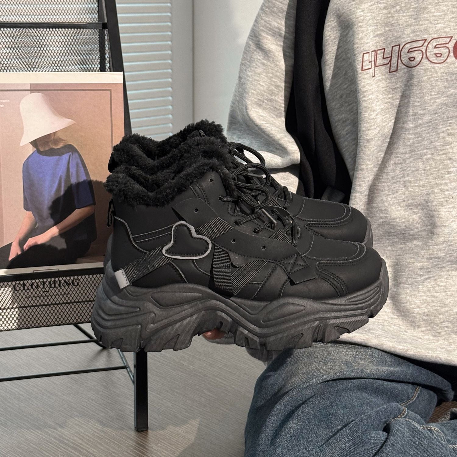 Damen Gefütterte Fitness-Sneaker mit rutschfester Sohle und modernem Design R&B