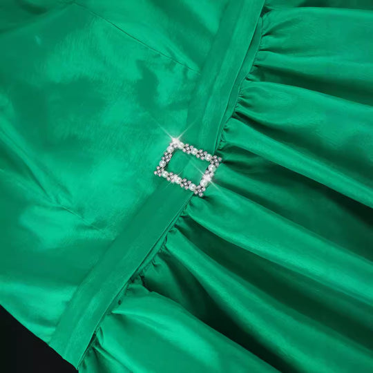 Damen Abendkleid mit modischen Puffärmeln und einzigartigem Cut-Out-Design R&B