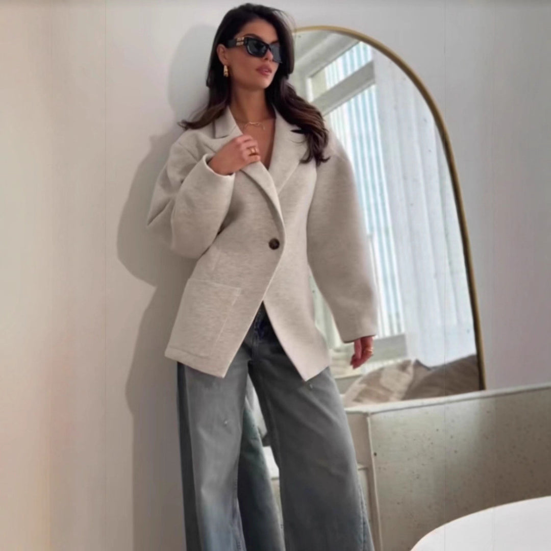 Damen Oversize Blazerjacke mit elegantem Schnitt und voluminösen Ärmeln R&B