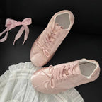 Damen elegante Sneakers mit weichem Obermaterial und bequemer Passform R&B