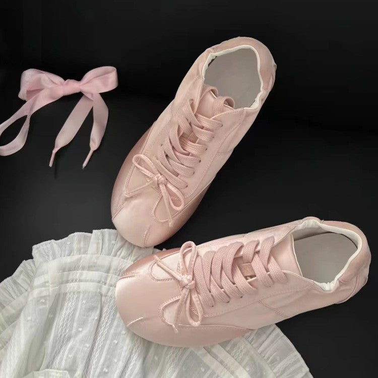 Damen elegante Sneakers mit weichem Obermaterial und bequemer Passform R&B