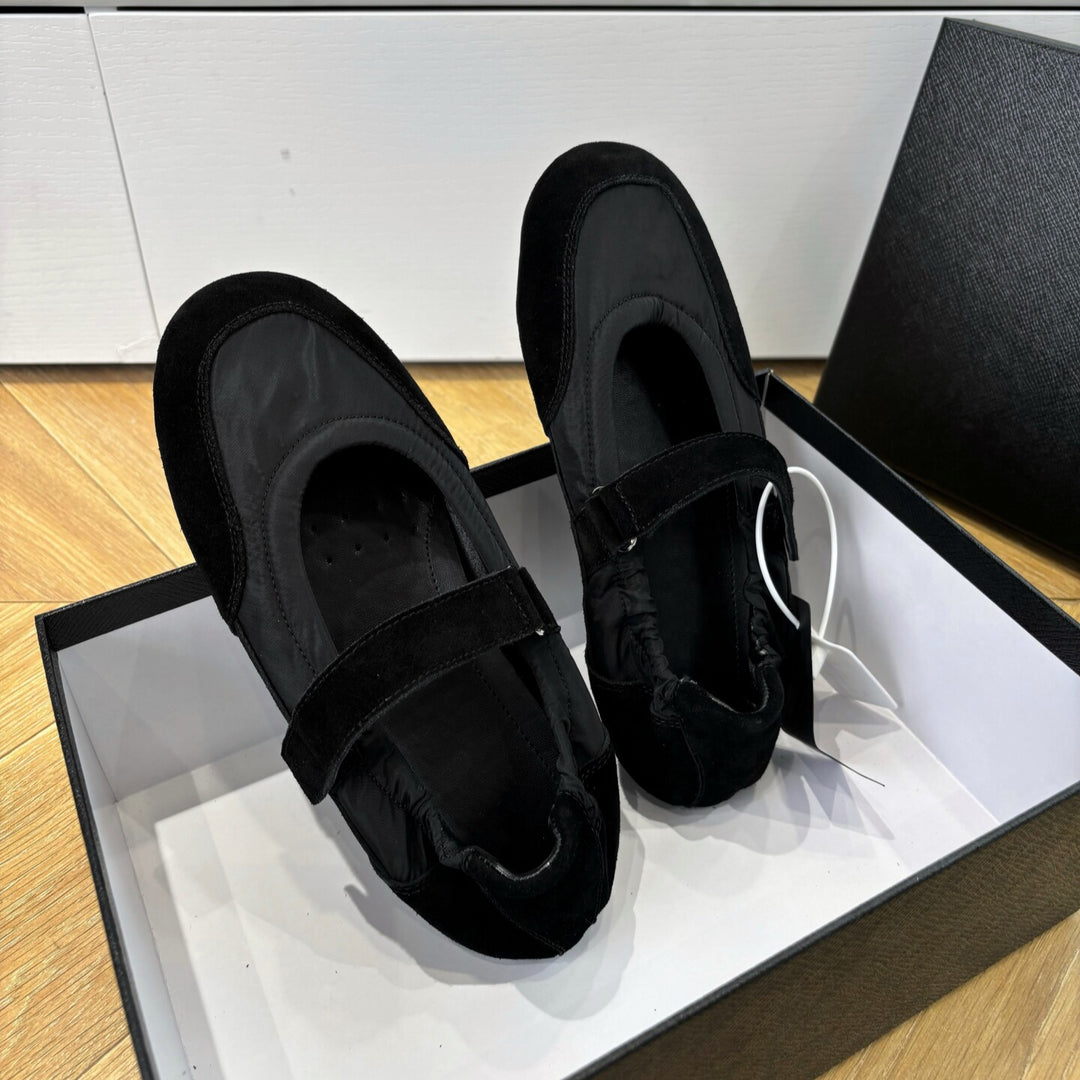 Damen Ballerinas mit verstellbarem Riemen R&B