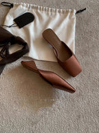 Damen Elegante Mules mit spitzem Zehenbereich und komfortabler Sohle R&B