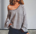 Damen Oversized Strickpullover mit off-Shoulder Design und modischem Rippenmuster R&B