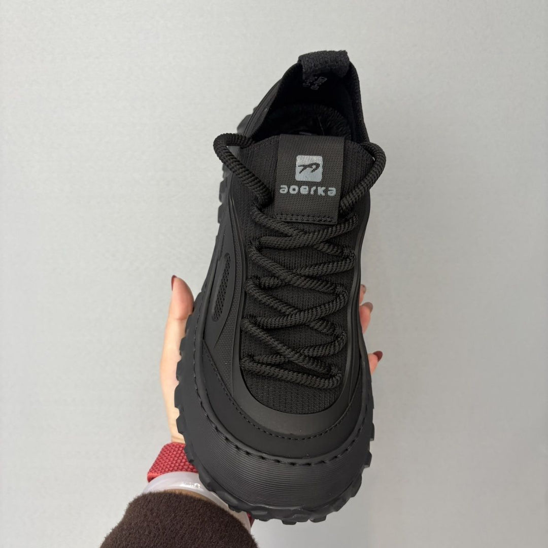 Damen Sportliche Outdoor-Sneaker mit rutschfester Profilsohle und atmungsaktiver Oberflächenstruktur R&B