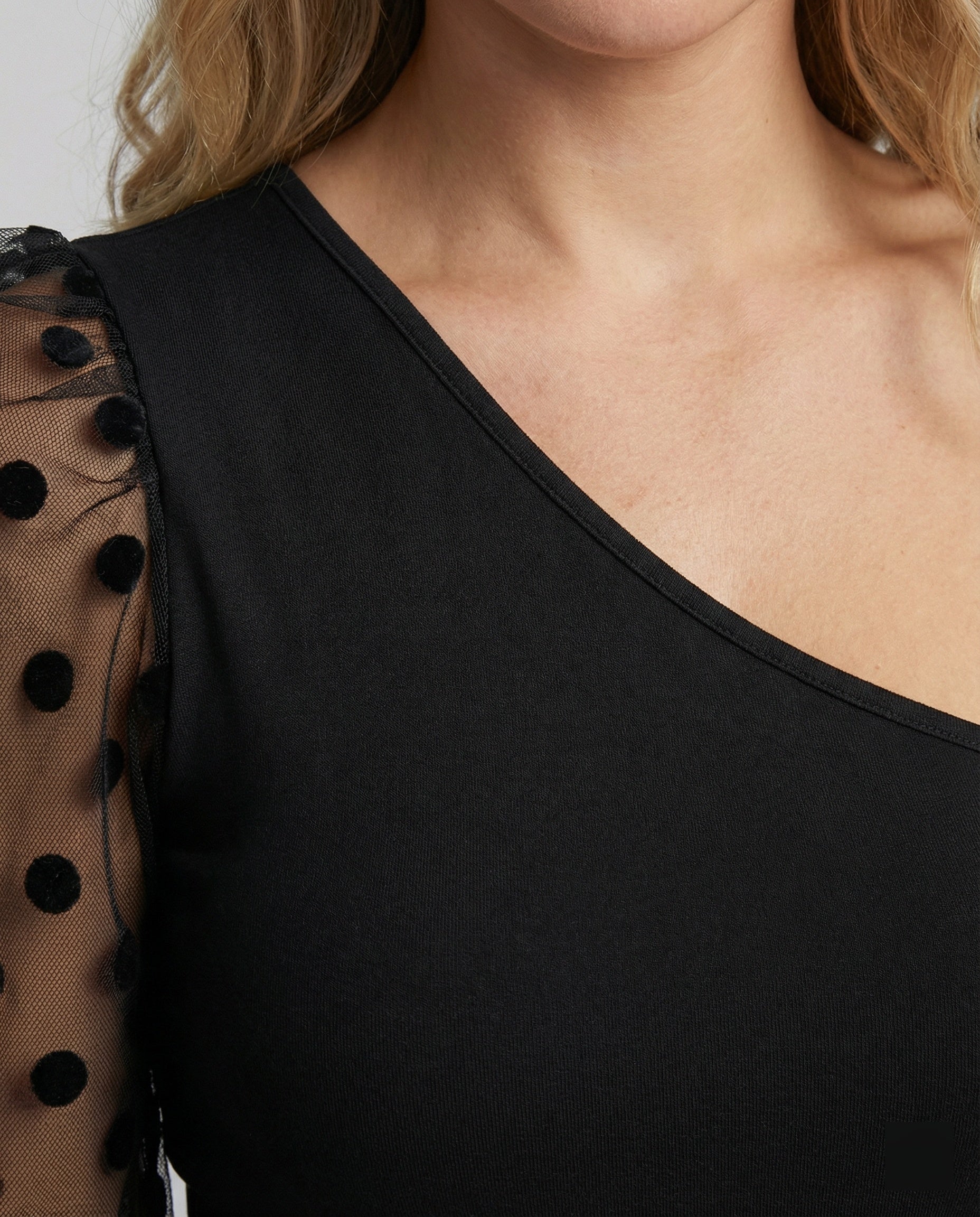 Damen Elegantes Bodysuit mit asymmetrischem Schnitt und transparentem Puffärmel R&B