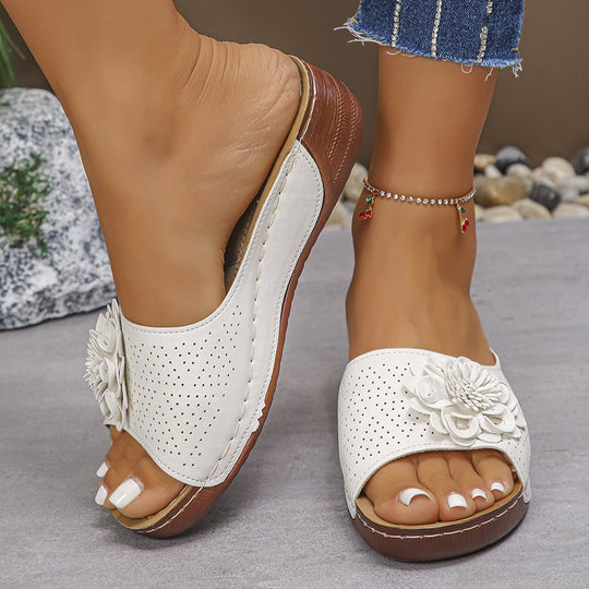 Damen komfortable Pantoletten mit floralen Details R&B
