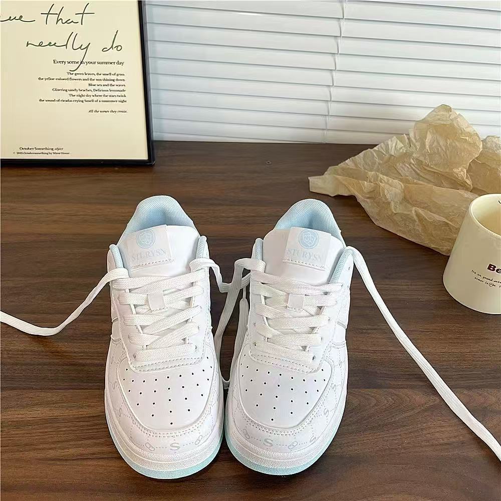 Damen Sportliche Sneakers mit dämpfendem Fußbett und luftiger Oberflächenstruktur R&B