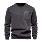 Herren nan Sweatshirt mit Rundhalsausschnitt, aufgesetzter Brusttasche mit horizontalem Reißverschluss und geripptem Saum R&B