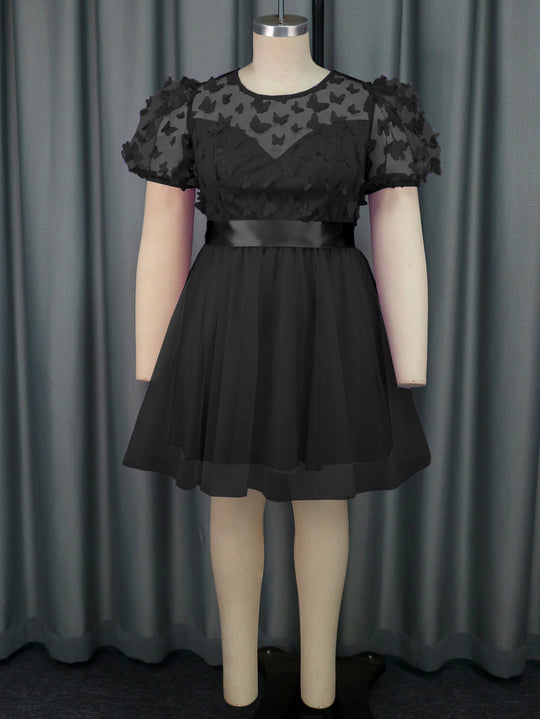 Damen Festliches Kleid mit transparenten Puffärmeln und zarten Schmetterlingsdetails R&B