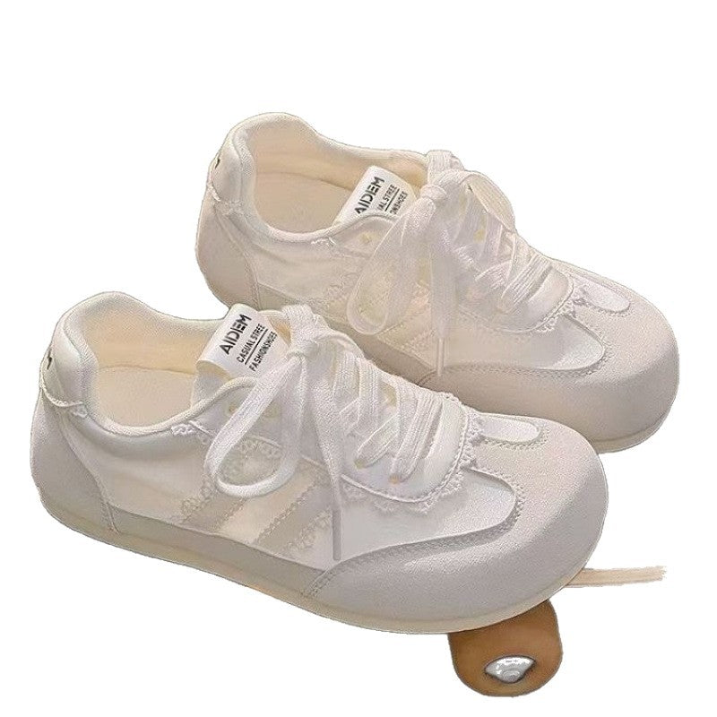 Damen Sneakers mit verspieltem Spitzendetail und atmungsaktiver Obermaterialstruktur R&B