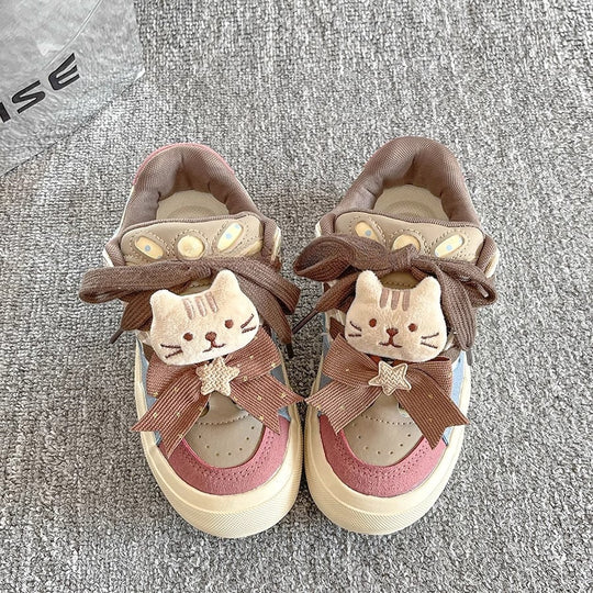 Damen Verspielte Sneakers mit Tiermotiven und dekorativen Schnürsenkeln R&B