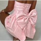 Damen kurzes Kleid mit strukturiertem Oberteil und verspieltem Schleifendetail R&B