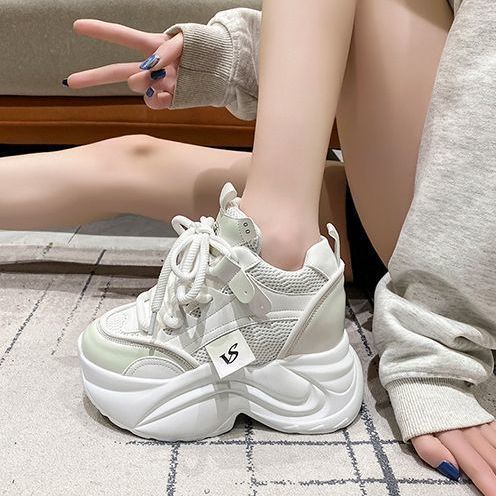 Damen Plattform-Sneaker mit atmungsaktivem Mesh und gepolsterter Sohle R&B