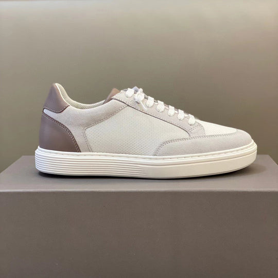 Damen Sportliche Sneakers aus atmungsaktiver Mesh- und Wildlederkombination R&B