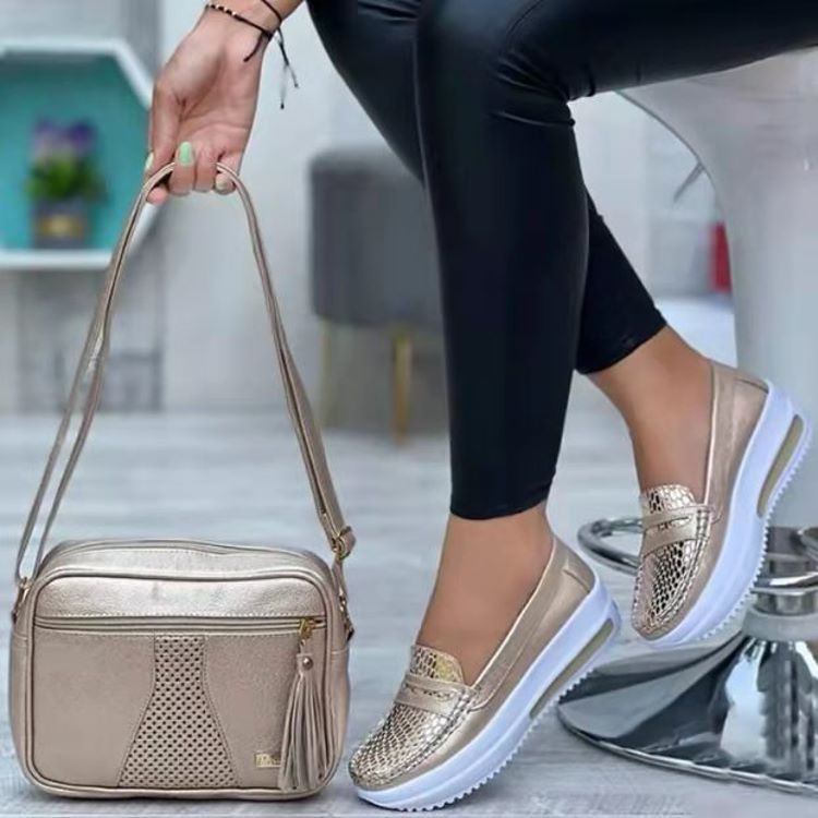 Damen Slip-On Mokassins mit strukturiertem Obermaterial und rutschfester Sohle R&B