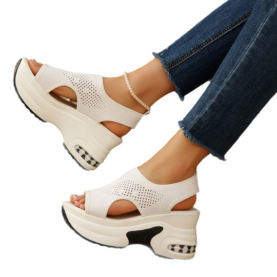Damen luftige Wedge-Sandalen mit perforiertem Obermaterial und komfortablem Fußbett R&B