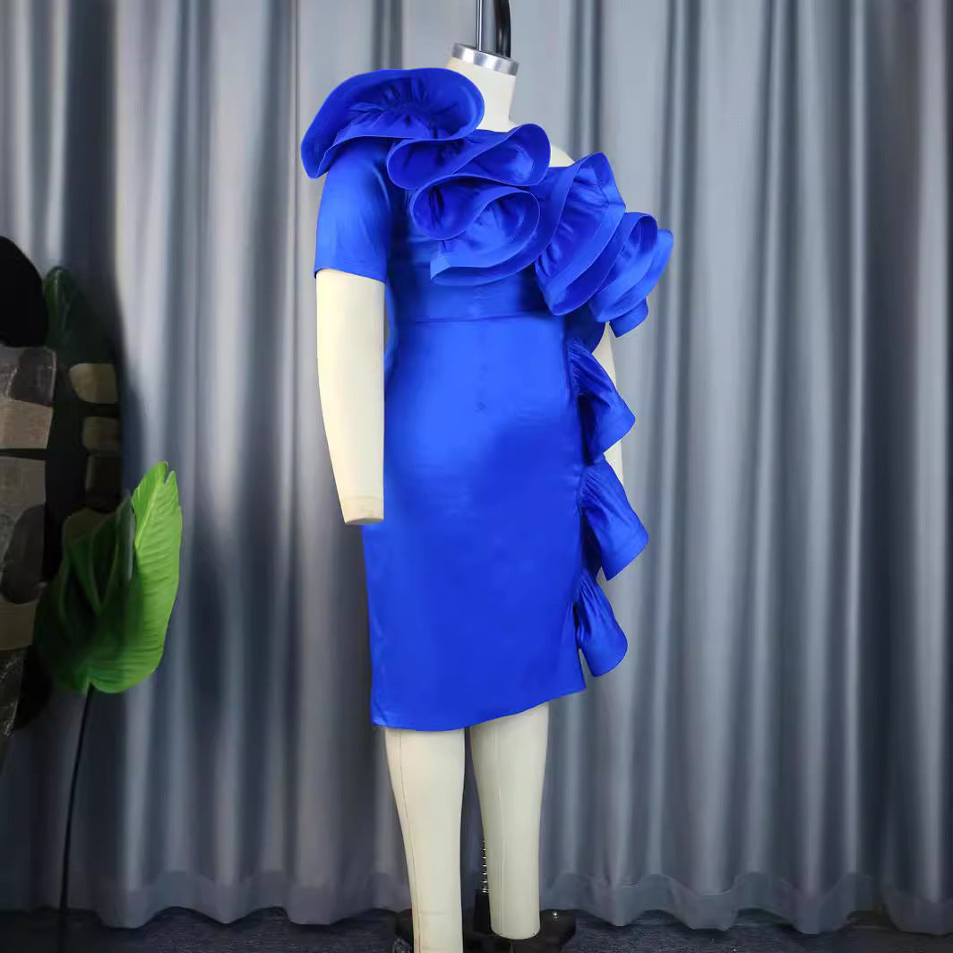 Damen elegantes Kleid mit dramatischen Rüschendetails R&B