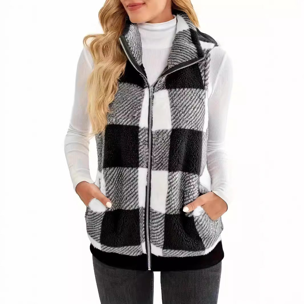 Damen Weste aus kuscheligem Fleece mit Karomuster und praktischen Taschen R&B
