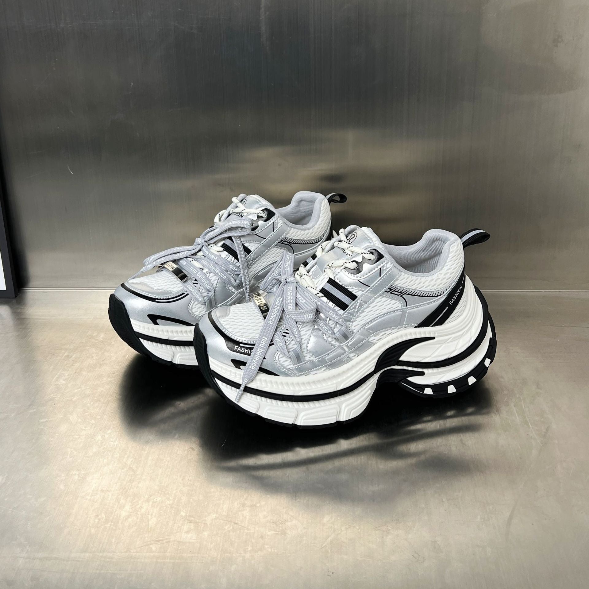 Damen Sportliche Chunky Sneakers mit innovativer Dämpfungstechnologie und atmungsaktiver Mesh-Oberfläche R&B
