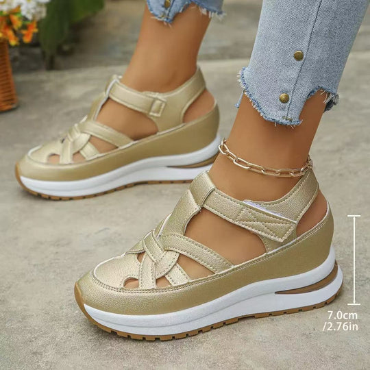 Damen Sportliche und elegante Plateausandalen mit praktischem Klettverschluss R&B