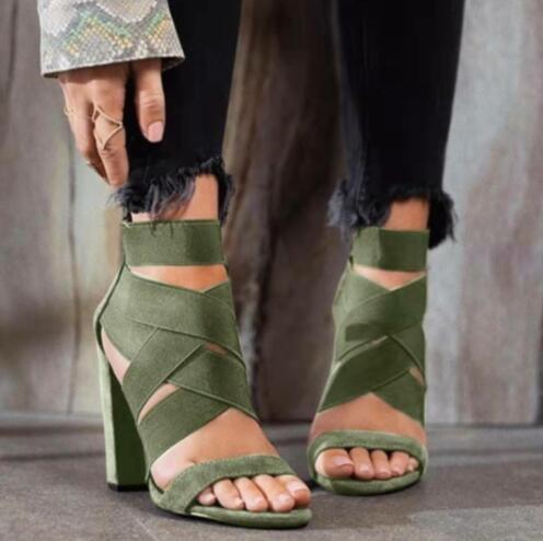 Damen Sandalen mit eleganten Riemen und Blockabsatz R&B