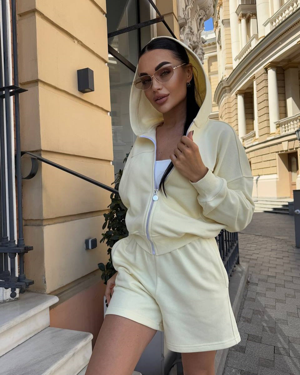 Damen lässiges Cropped Hoodie- und Shorts-Set mit praktischen Kordelzügen R&B