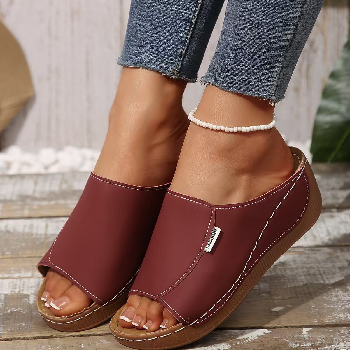 Damen Wedge-Pantoletten mit modischem Riemendesign und komfortablem Fußbett R&B