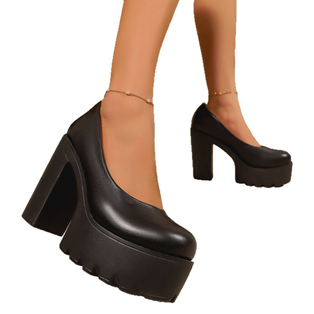 Damen Plateaupumps mit robuster Sohle und elegantem Design R&B