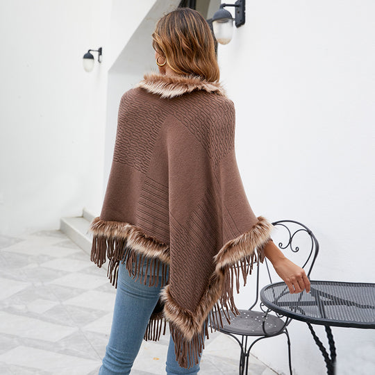 Damen eleganter Poncho mit luxuriösem Kunstfellkragen und dekadenten Fransen R&B