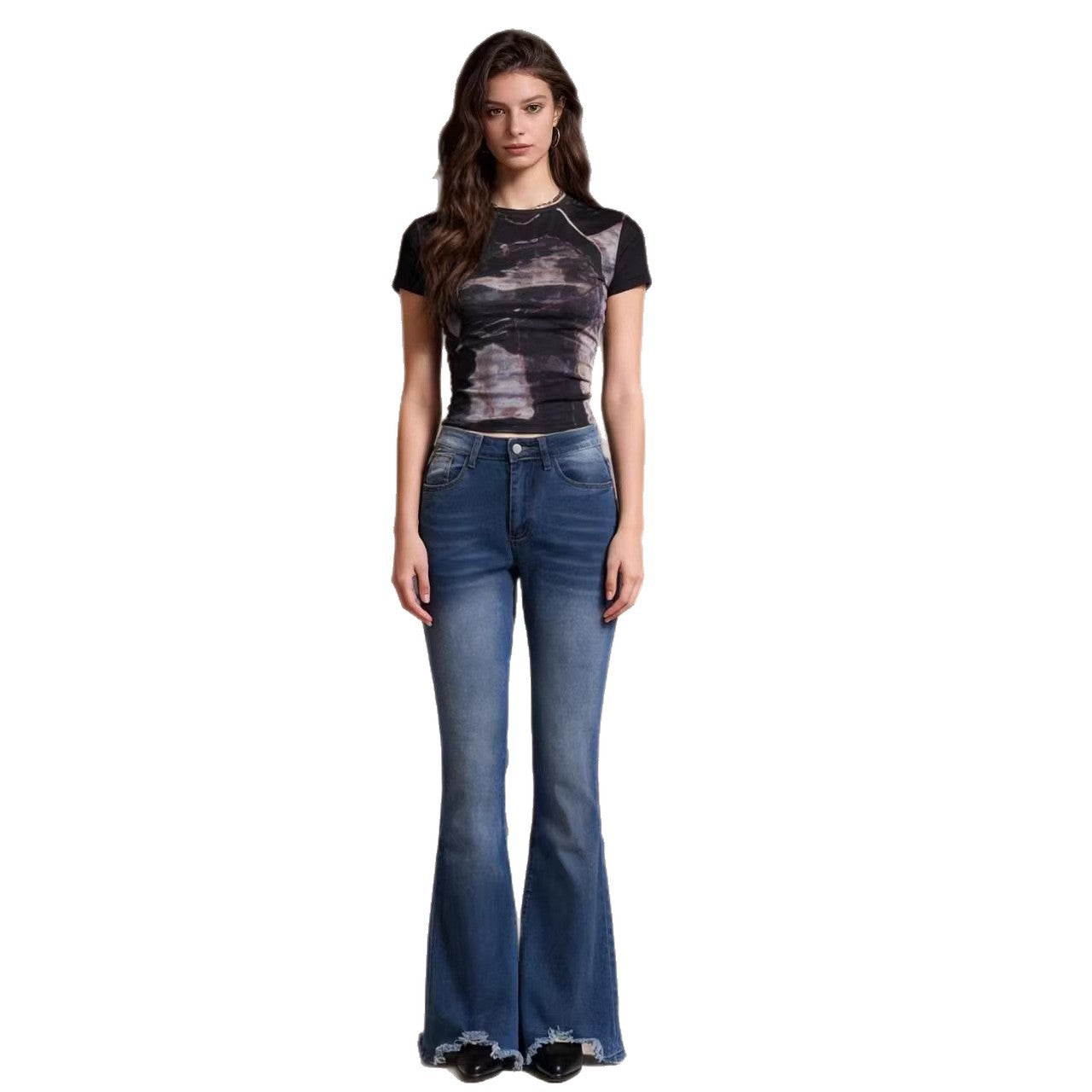 Damen Schlagjeans mit fransigem Saum
