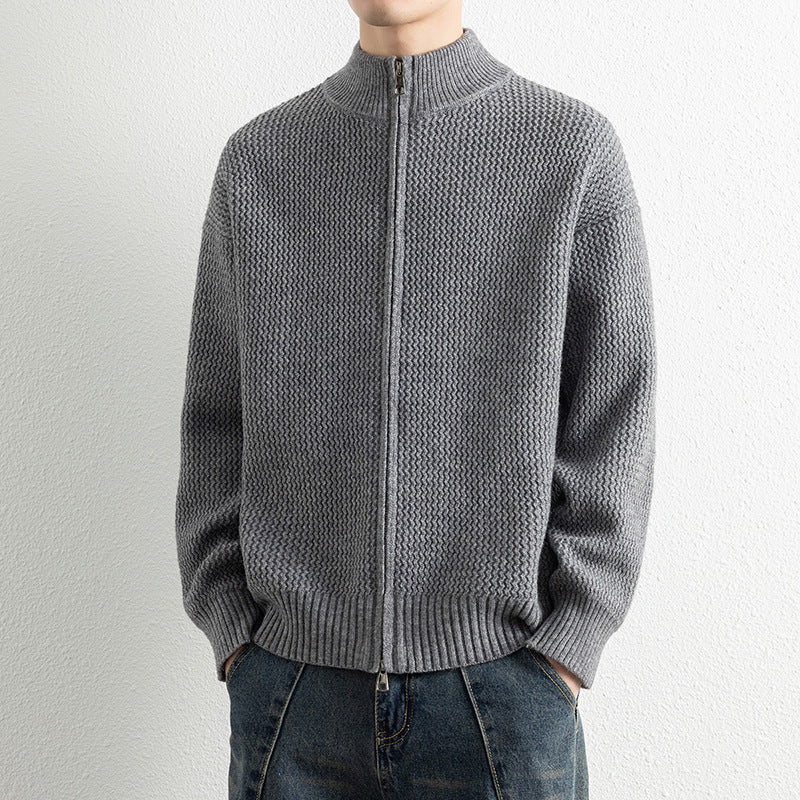 Herren Strickjacke mit hohem Kragen und praktischen Reißverschluss