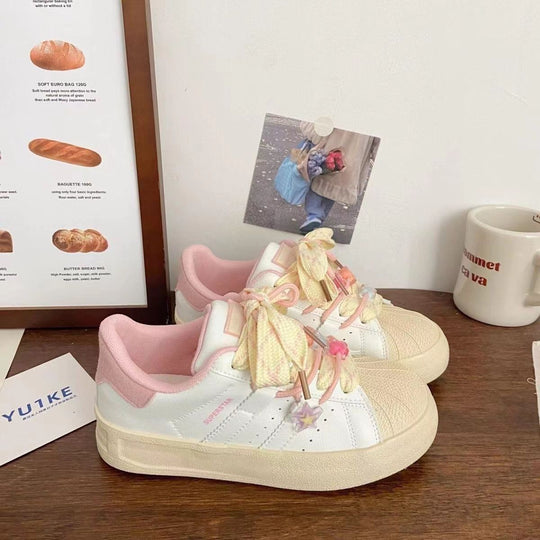Damen modische Sneaker mit floralem Dekor und dämpfendem Sohlenprofil R&B