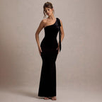 Damen Elegantes Maxikleid mit asymmetrischem Träger und figurbetontem Schnitt R&B