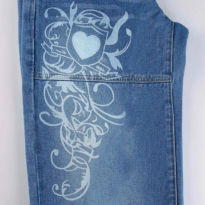 Damen weite Jeans mit einzigartigem grafischen Design R&B