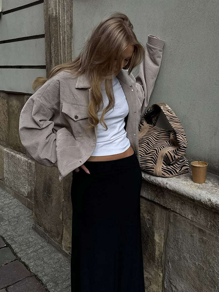 Damen Oversized Cordjacke mit praktischen Taschen und dezentem Streifenmuster R&B
