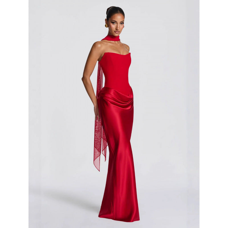 Damen Elegantes Cocktailkleid mit Herzausschnitt und fließendem Rockteil R&B