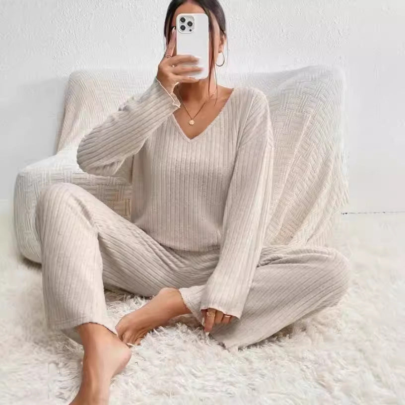 Damen Gemütlicher Strickanzug mit V-Ausschnitt und Rippstruktur R&B
