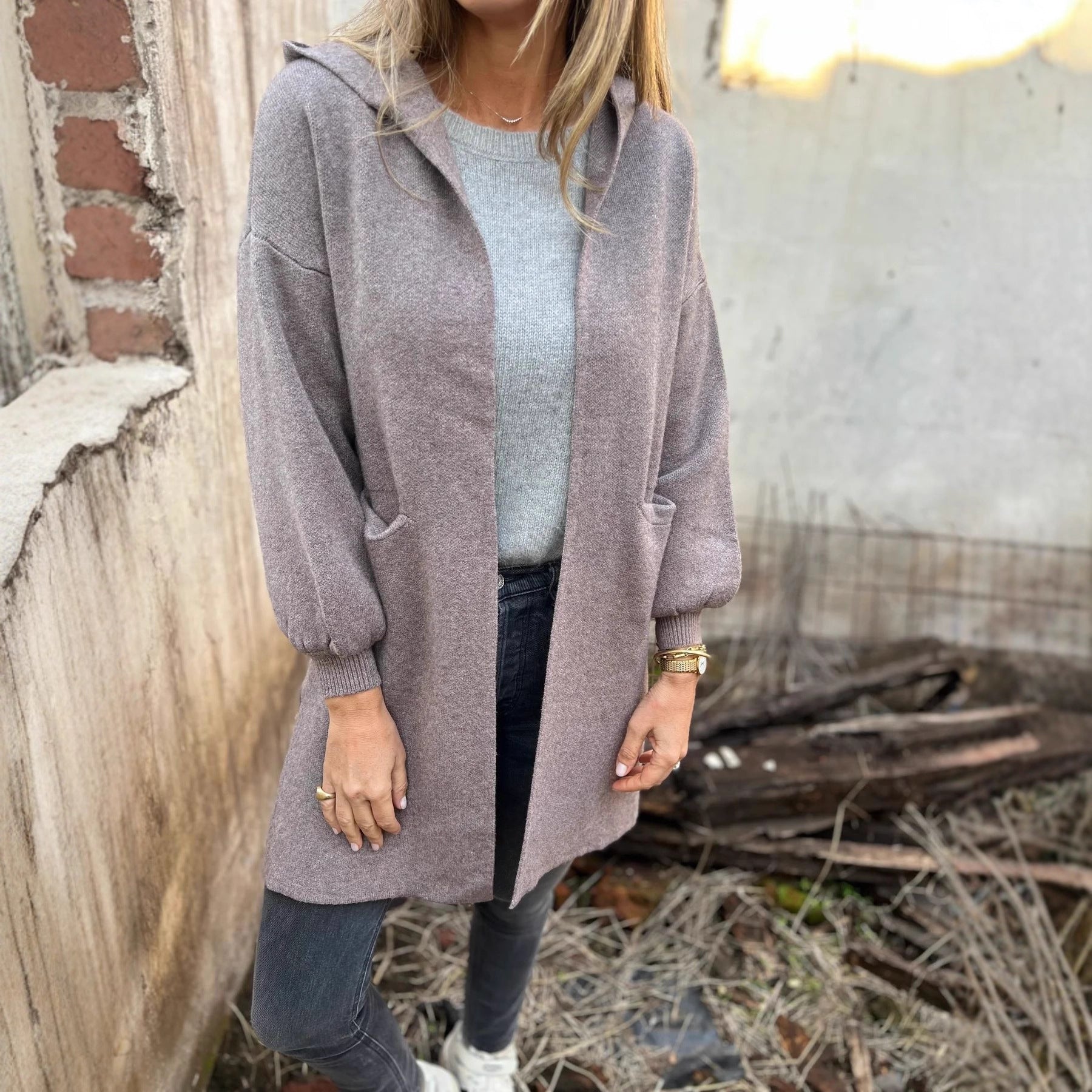 Damen Kuschelige Strickjacke mit Kapuze und Taschen R&B